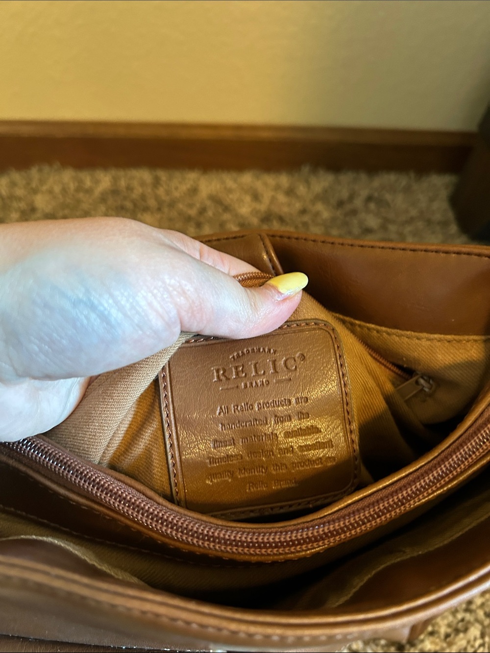 Relic Genuine Leather Brown Adjustable Shoulder Bag Multi Pocket Everyday Purse - Picture 11 of 11